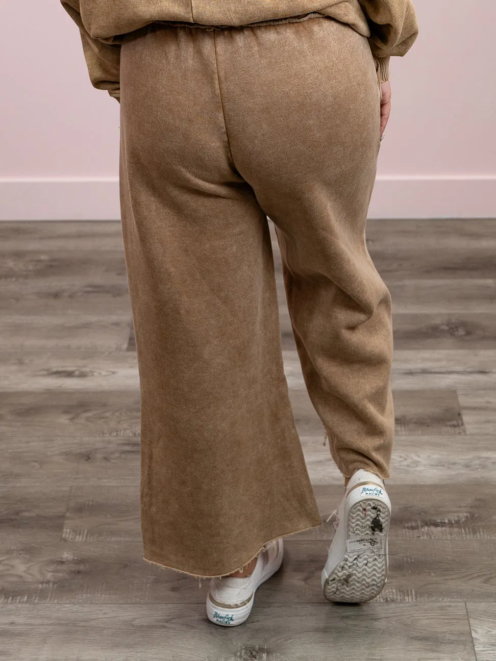 *FINAL SALE* Weekend Wanderer Palazzo Joggers | Acid Wash DEEP CAMEL
