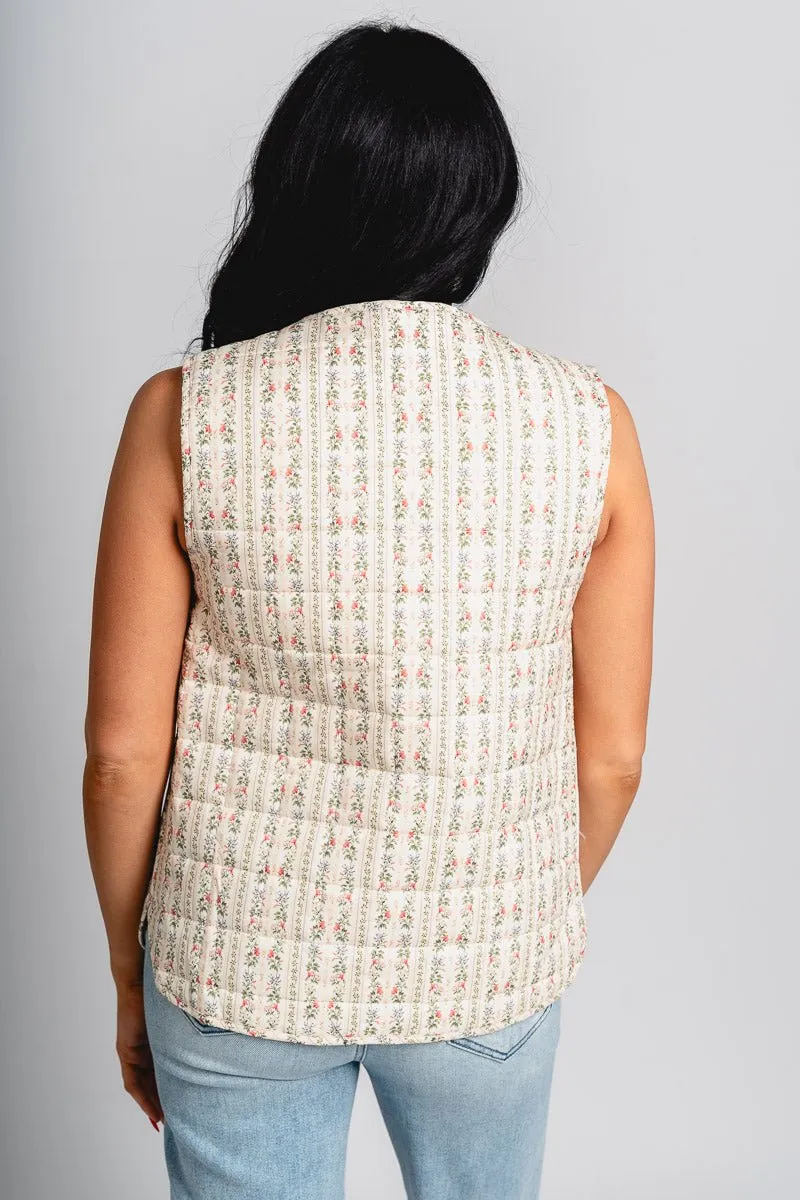 Floral quilted vest cream