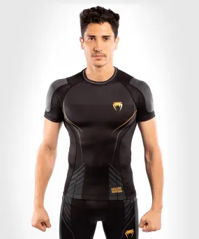 Rash Guard - Venum - 'Athletics' kortærmet - Sort-Gul