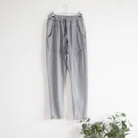 Relaxed jersey trousers with drawstring waist